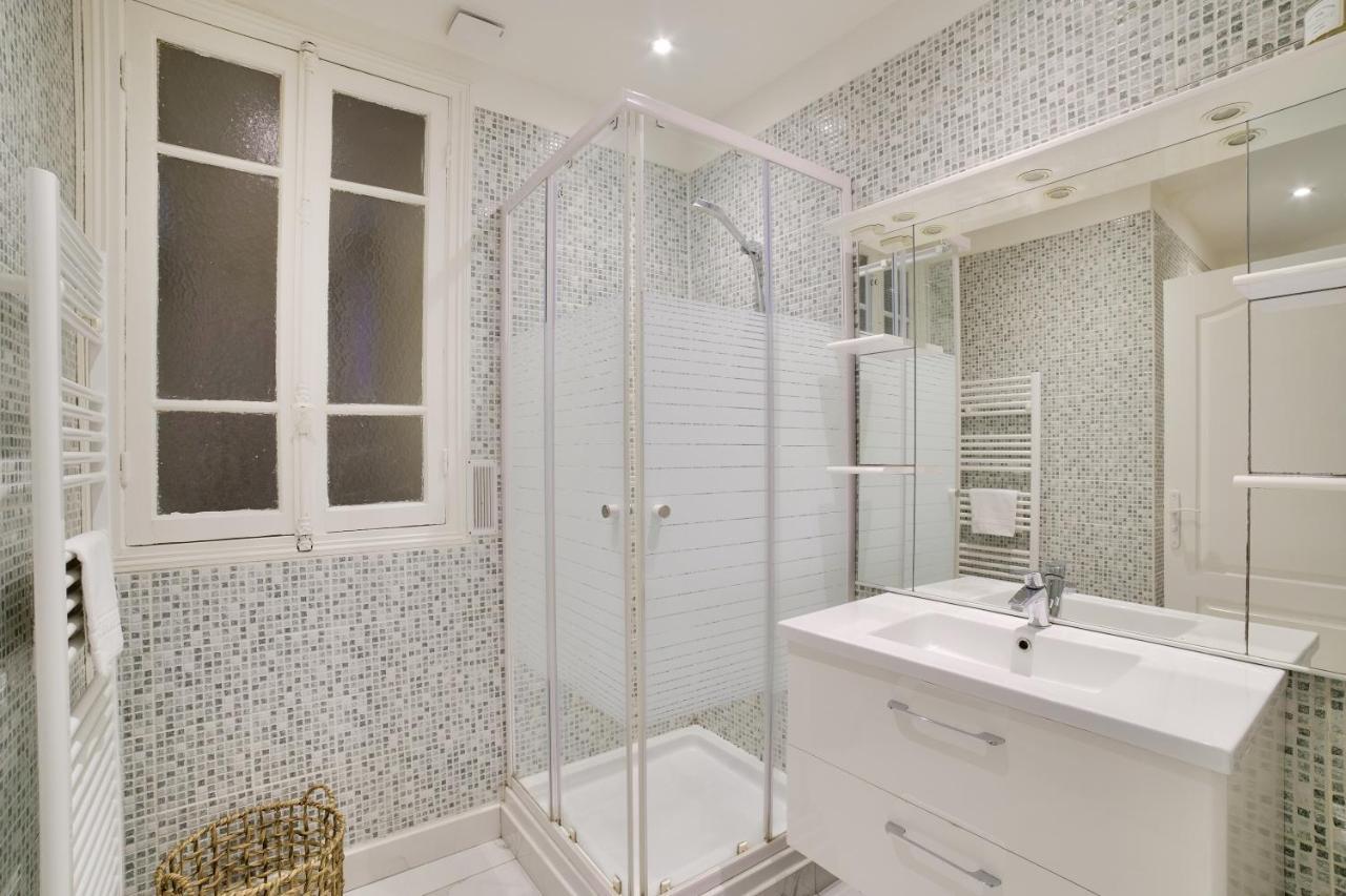 Superb T3 100 Meters From The Port Of Leilighet *